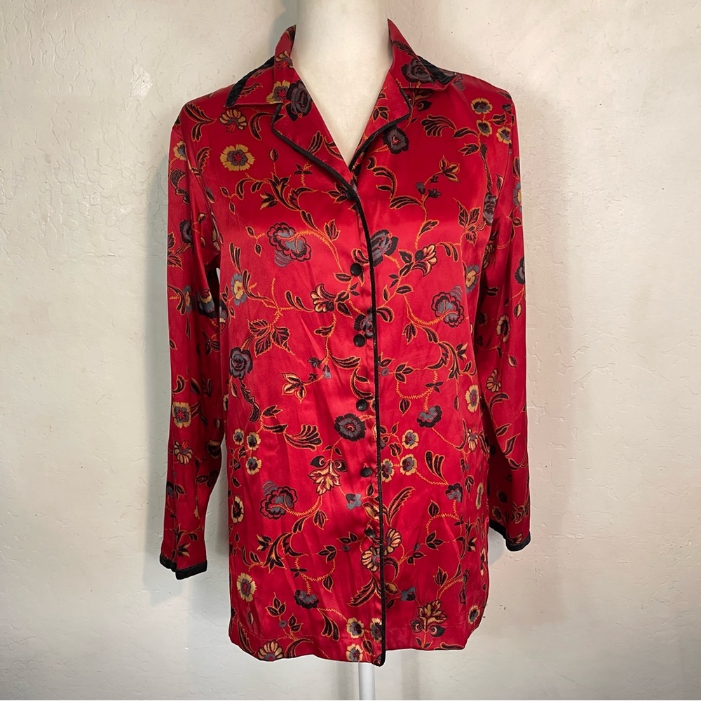 Y2K Jaclyn Smith Sleepwear Size XS Button Down Long Sleeve Pajama Top Floral Red